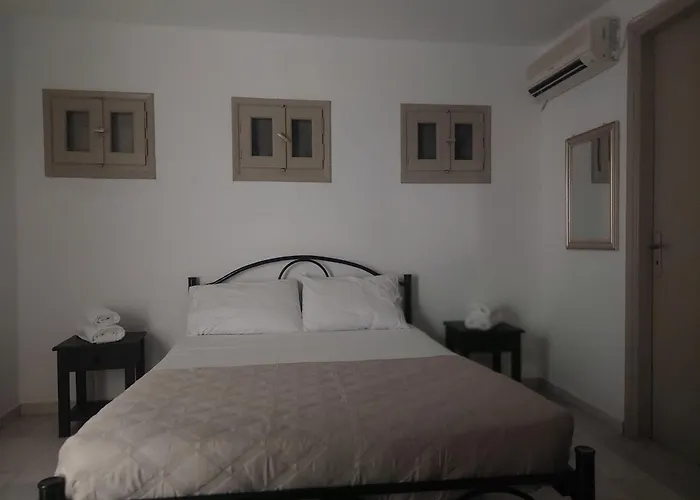 Stoudios بيت ضيافة Naxos City