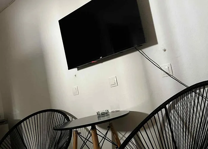 Stoudios Guest house